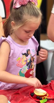 An Apple-solutely Awesome Afternoon at the Powell County Public Library! library apple 1e