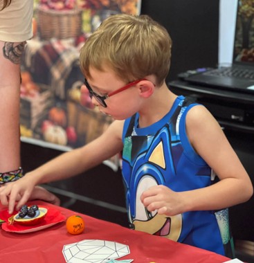 An Apple-solutely Awesome Afternoon at the Powell County Public Library! library apple 2c